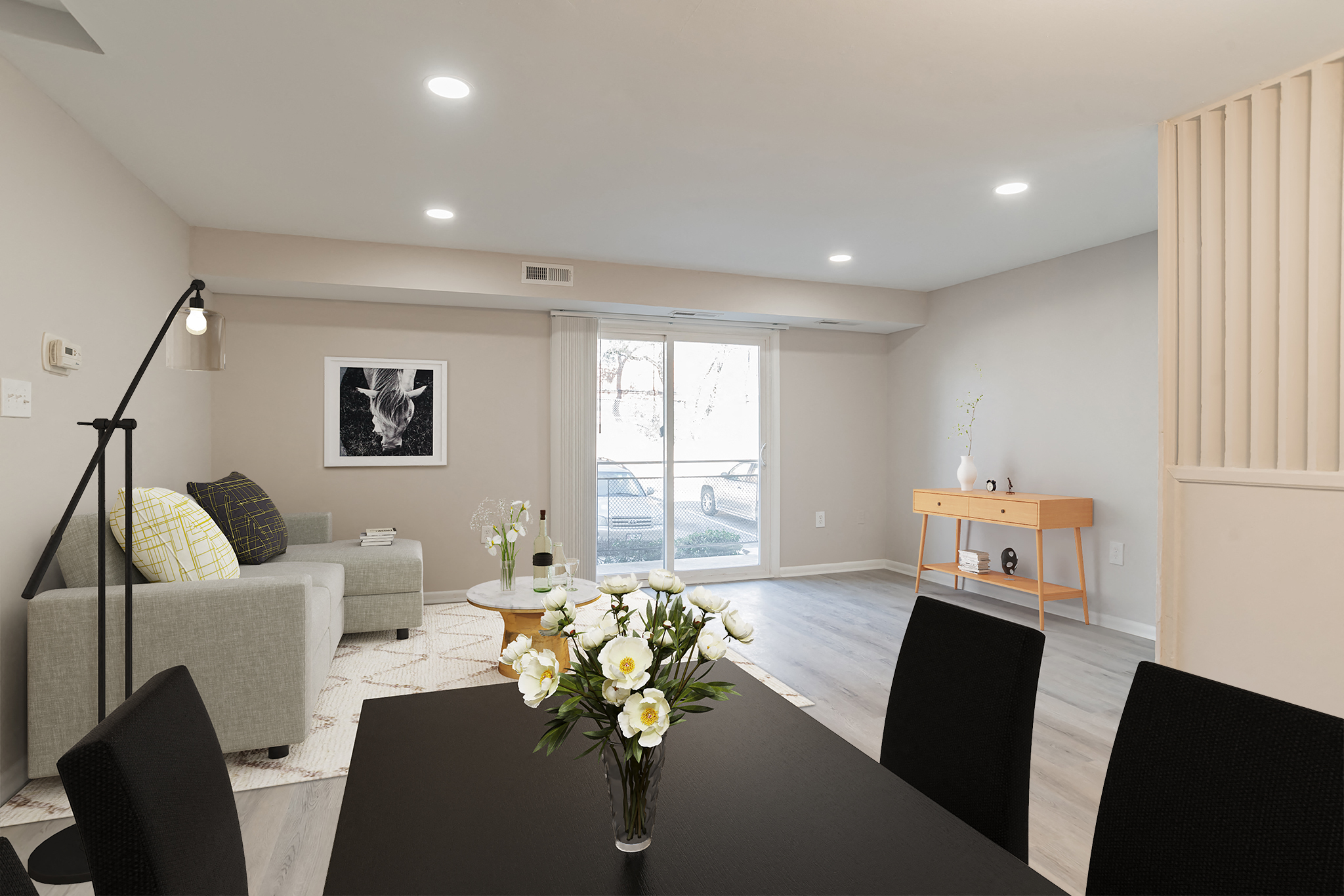 Raleigh Court Apartments